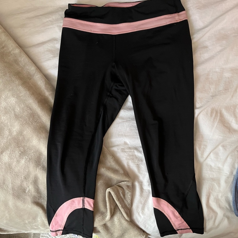 Lulu Lemon Leggings - High Rise Crop